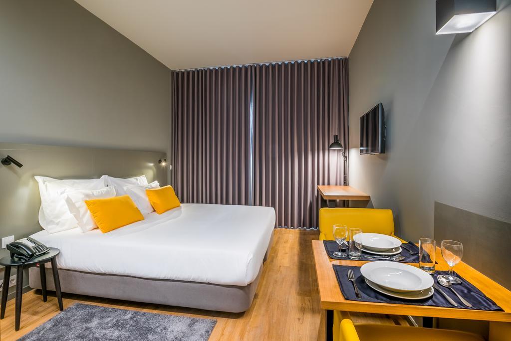 Apartamentos Turisticos Paraiso Funchal  Exteriör bild