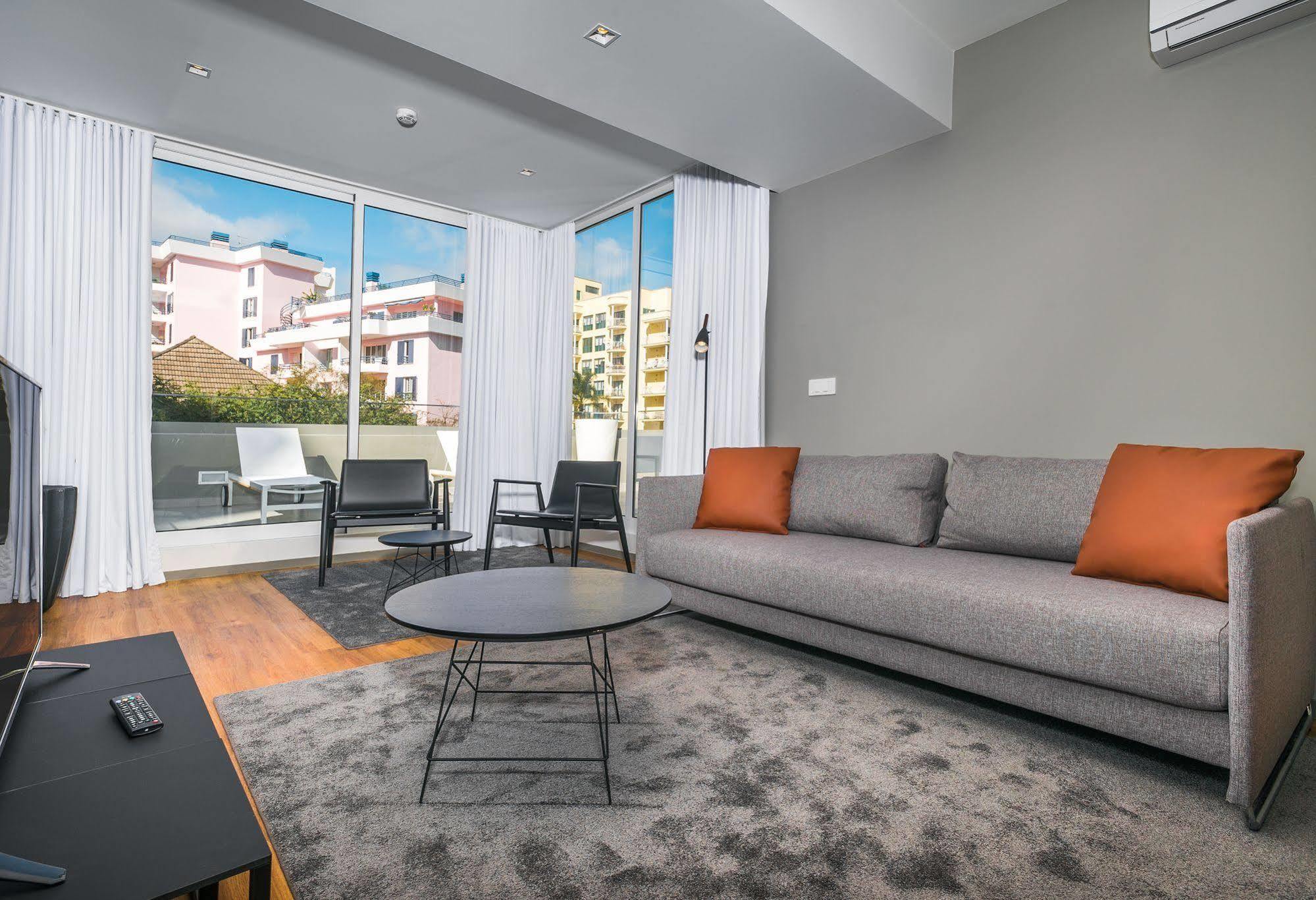 Apartamentos Turisticos Paraiso Funchal  Exteriör bild